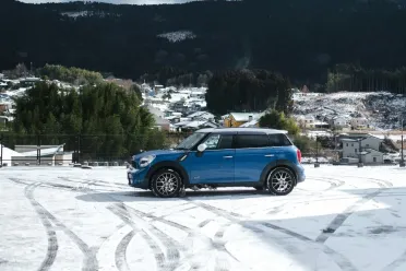 Test opon całorocznych 225/55 R18 Auto Bild 2026