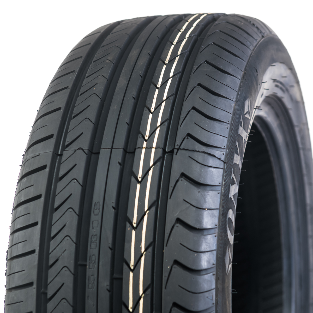 Onyx NY-901 225/55 R17 101W