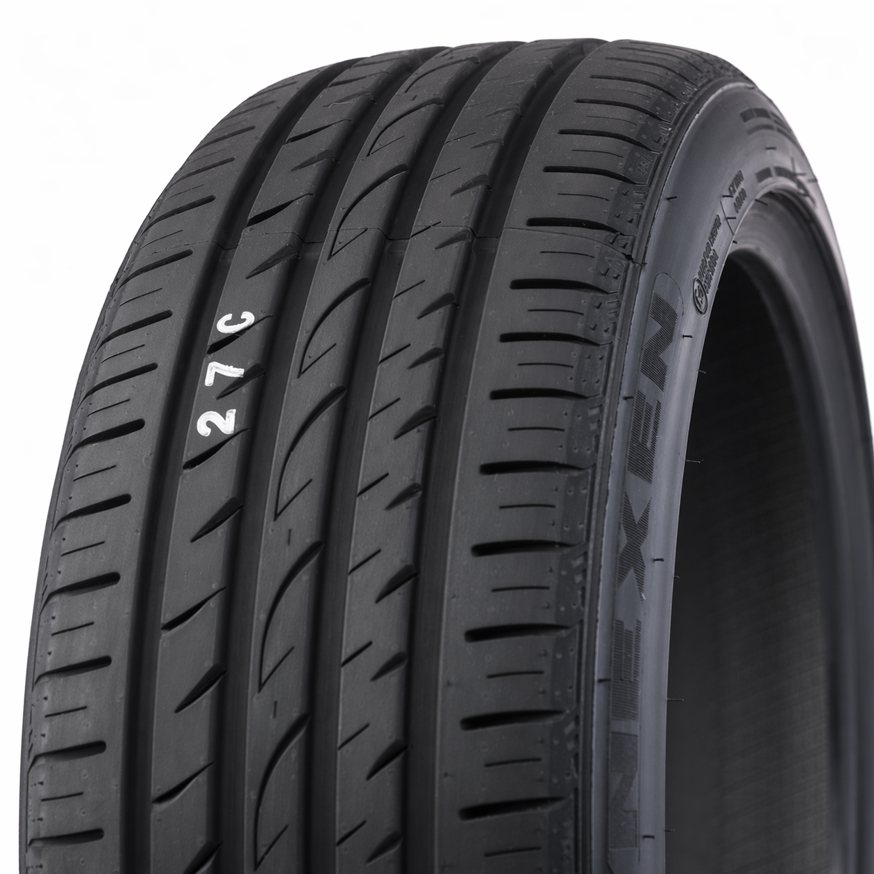Nexen N'Fera SU4 255/45 R18 103W