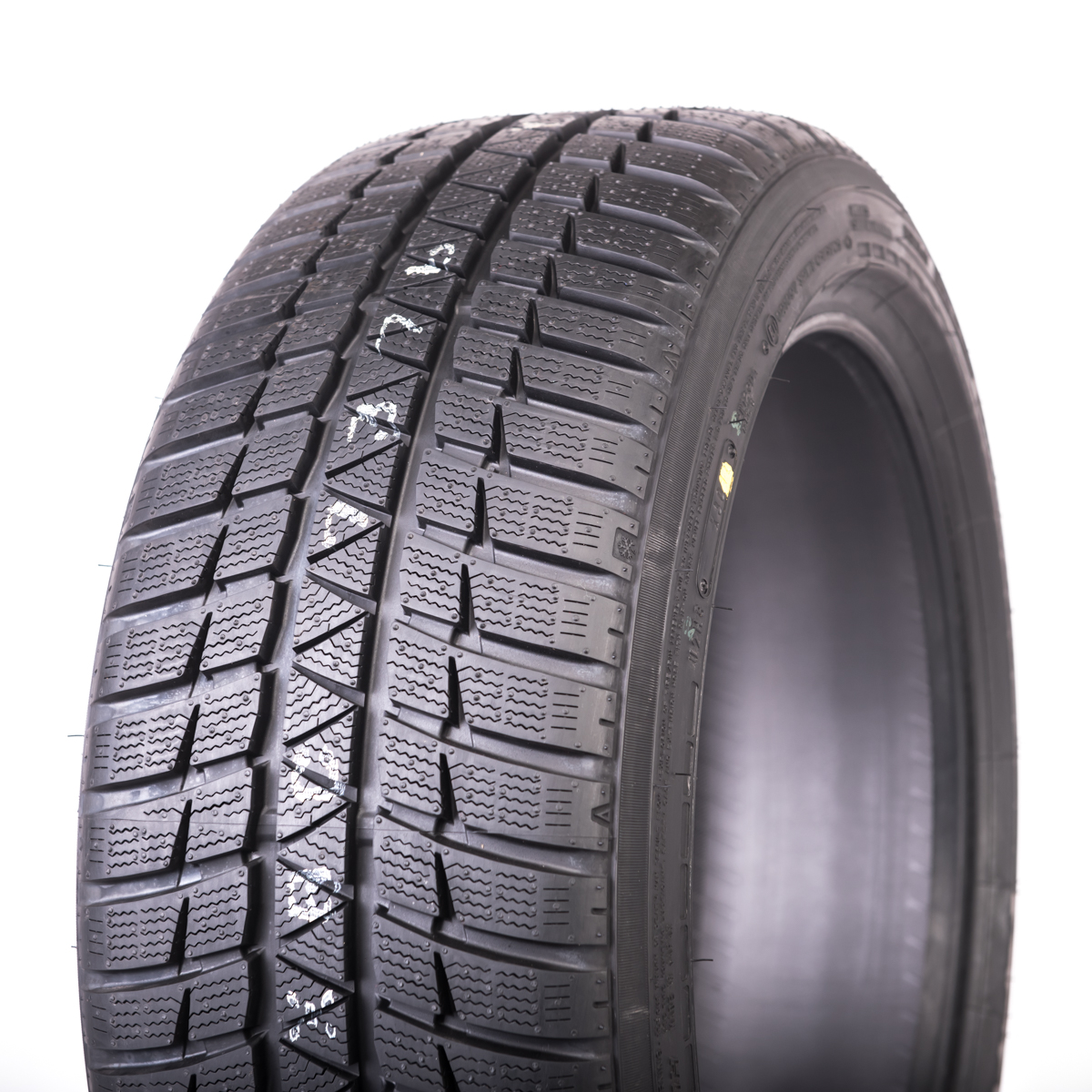 Falken Eurowinter HS449 225/45 R17 91H