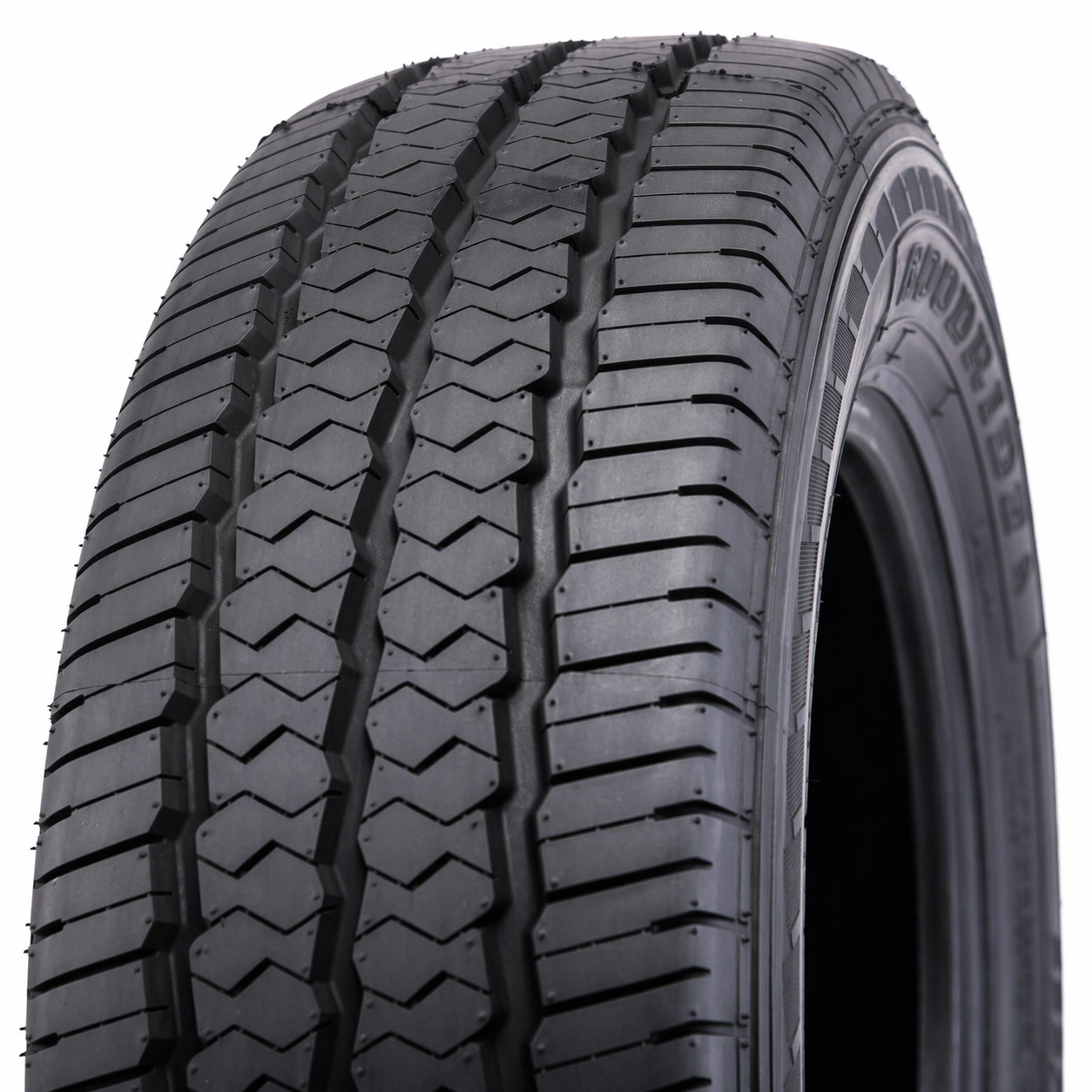 Goodride SC328 215/70 R16 108/106T