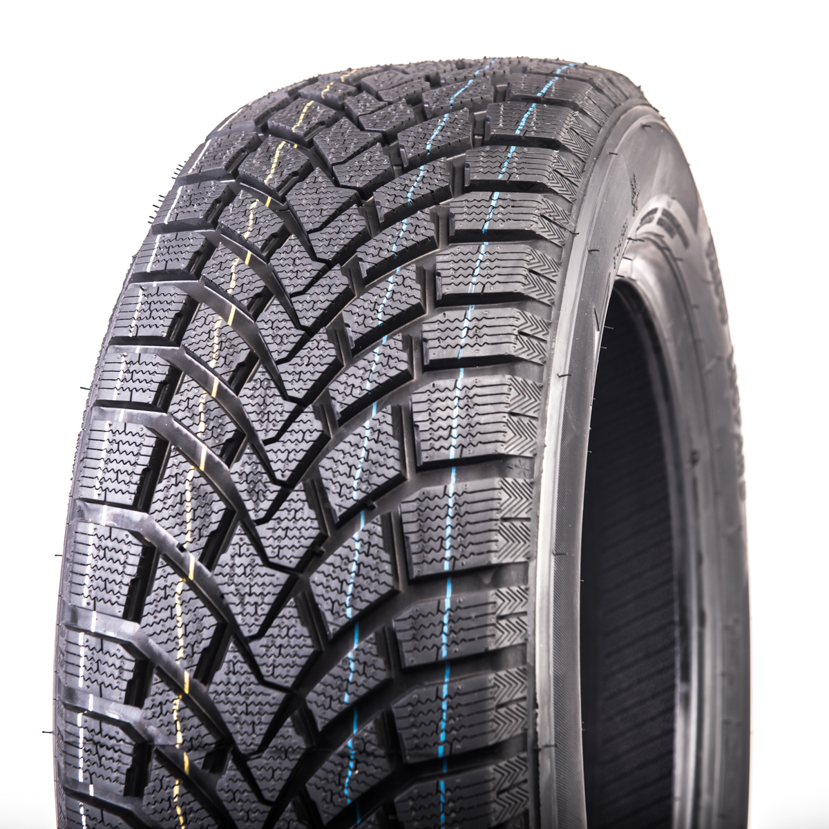 Mazzini SNOW LEOPARD 235/55 R17 99T