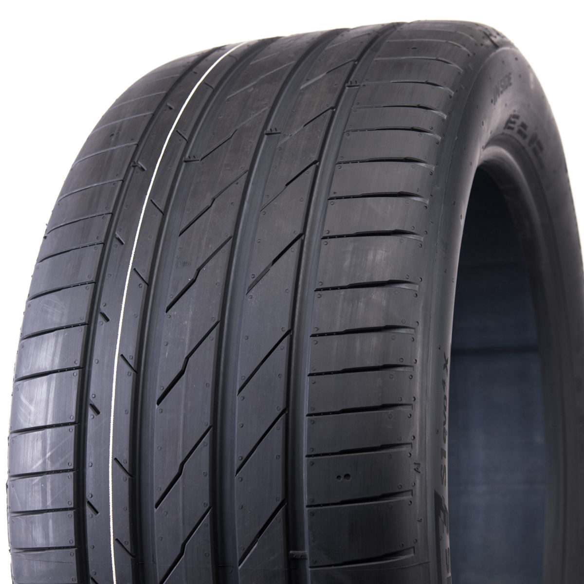 Hankook Ventus evo SUV K137A 245/50 R20 105V