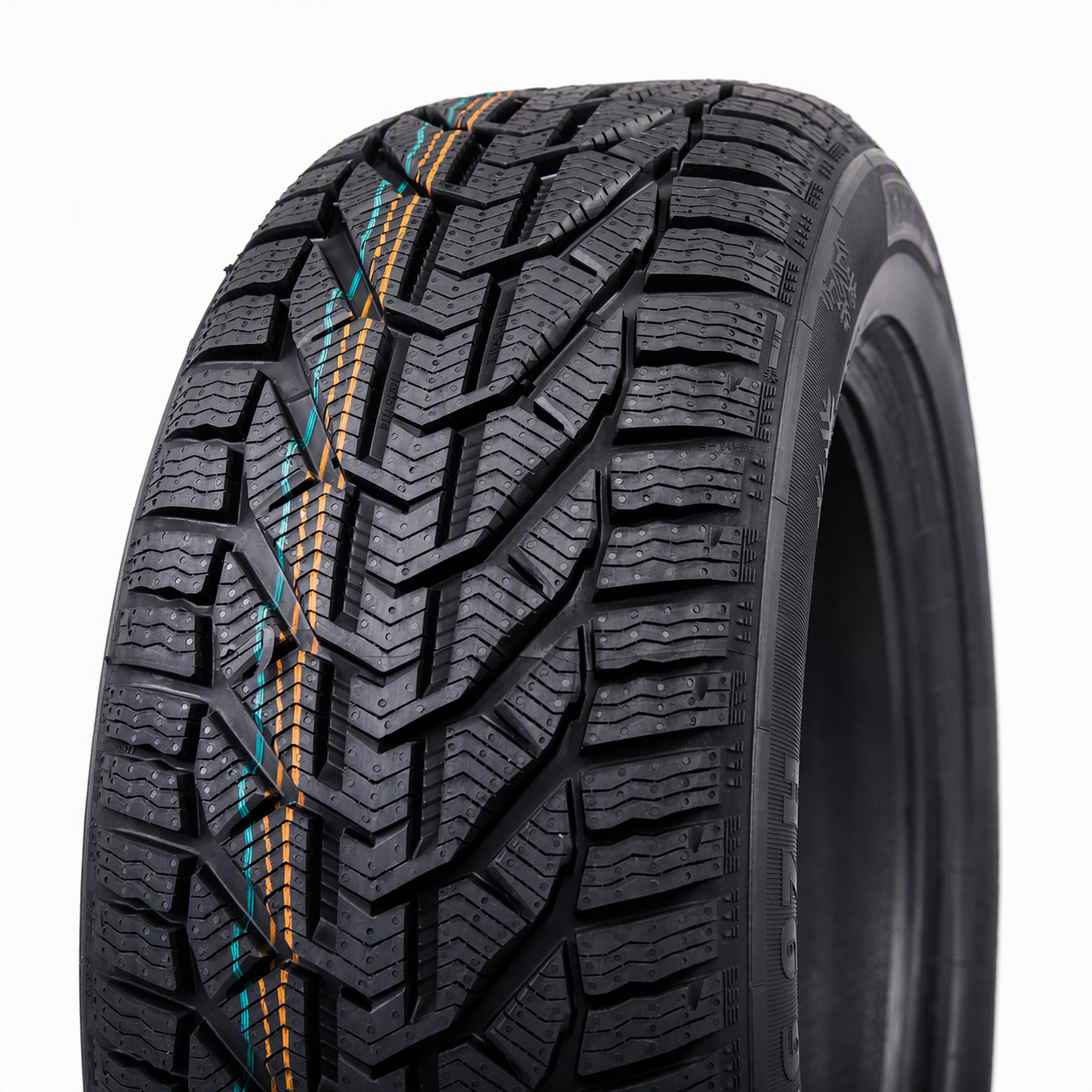 Kormoran Snow 215/55 R16 97H