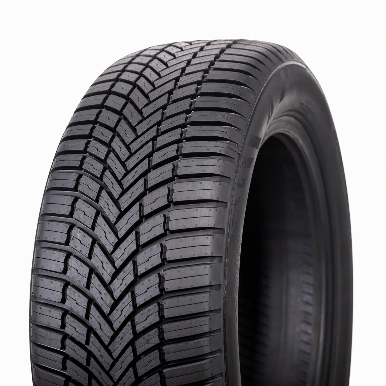 Bridgestone Weather Control A005 215/50 R19 93T