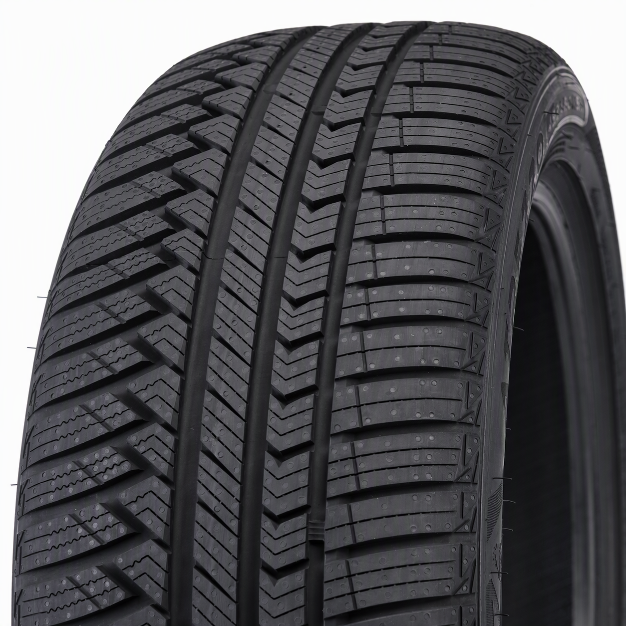 Sailun ATREZZO 4SEASONS PRO 245/40 R18 97W