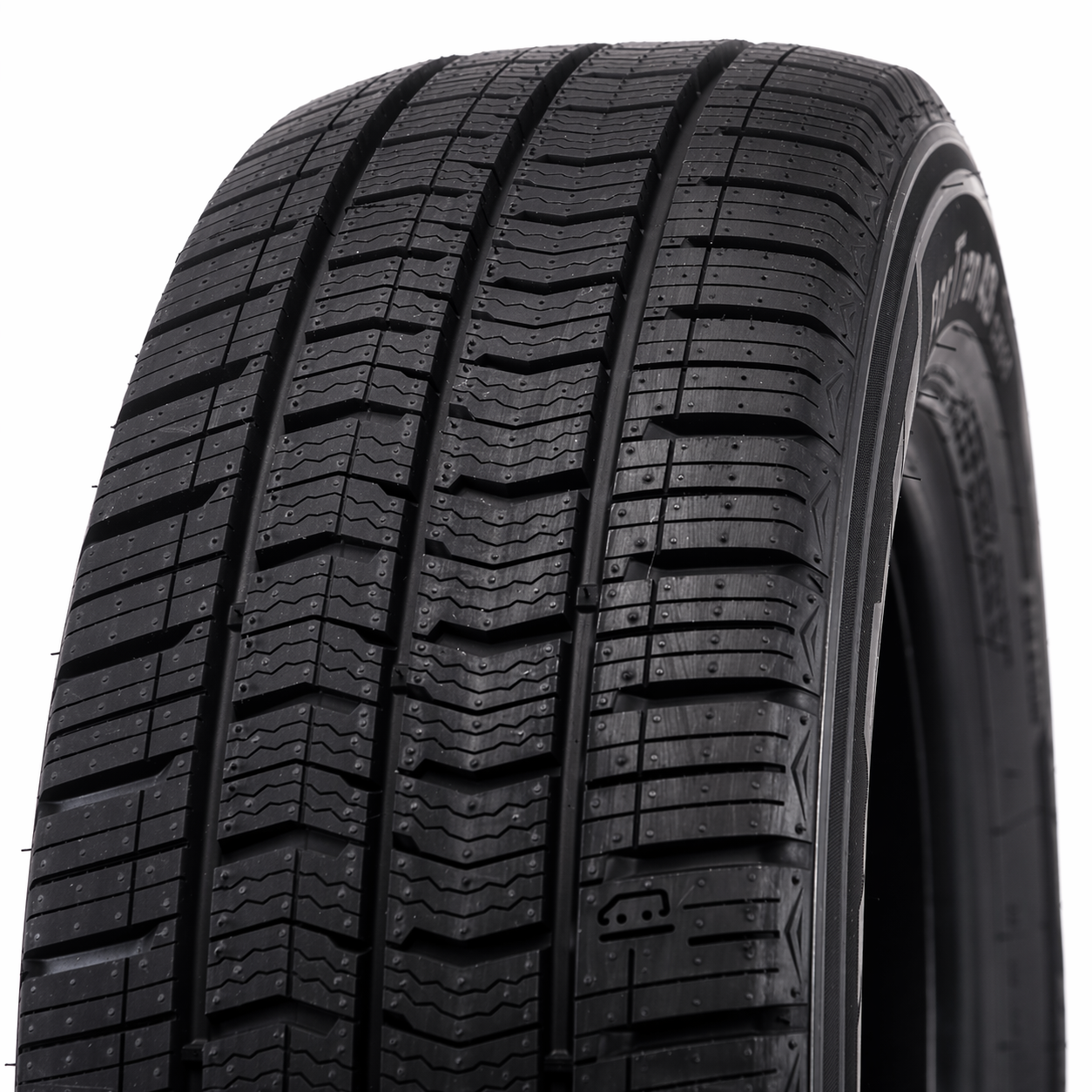 Kumho POTRAN CX11 225/70 R15 112/110R