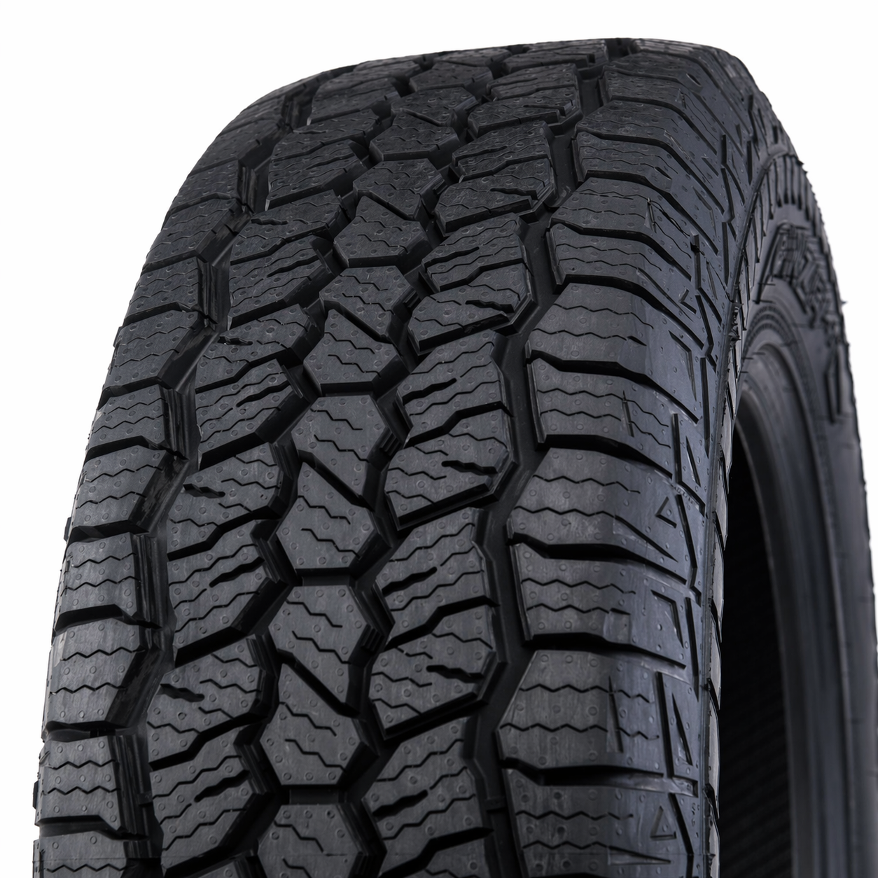 Vredestein Pinza AT 235/70 R16 106H