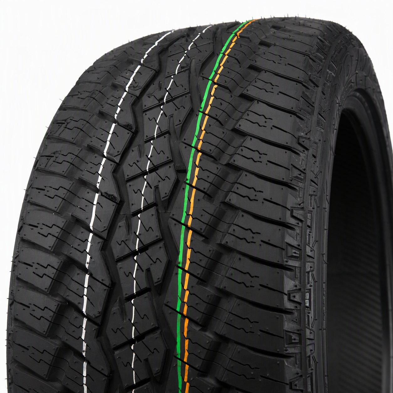 Toyo Open Country A/T Plus 245/75 R17 121S