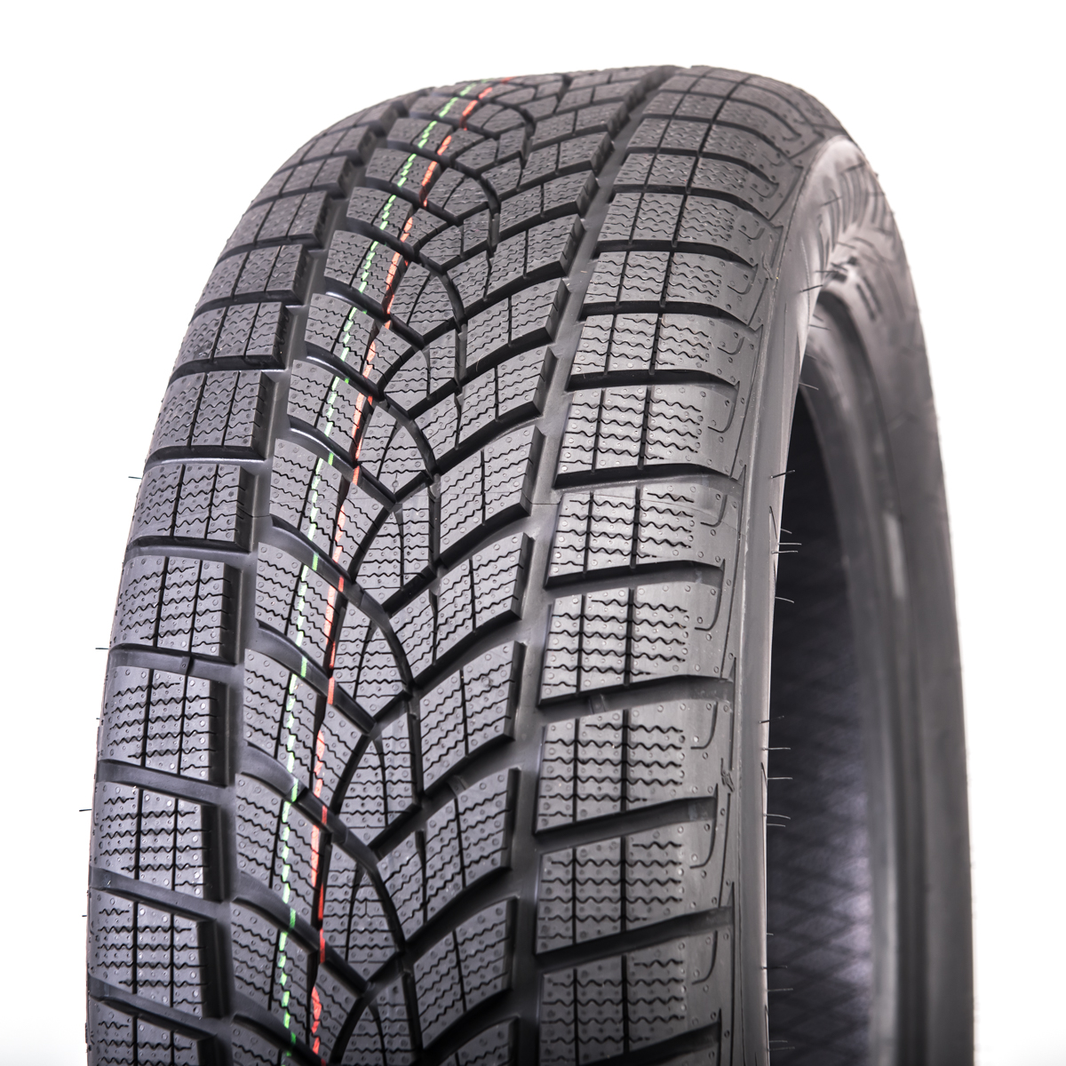 Goodyear UltraGrip Performance SUV Gen-1 225/55 R19 99V