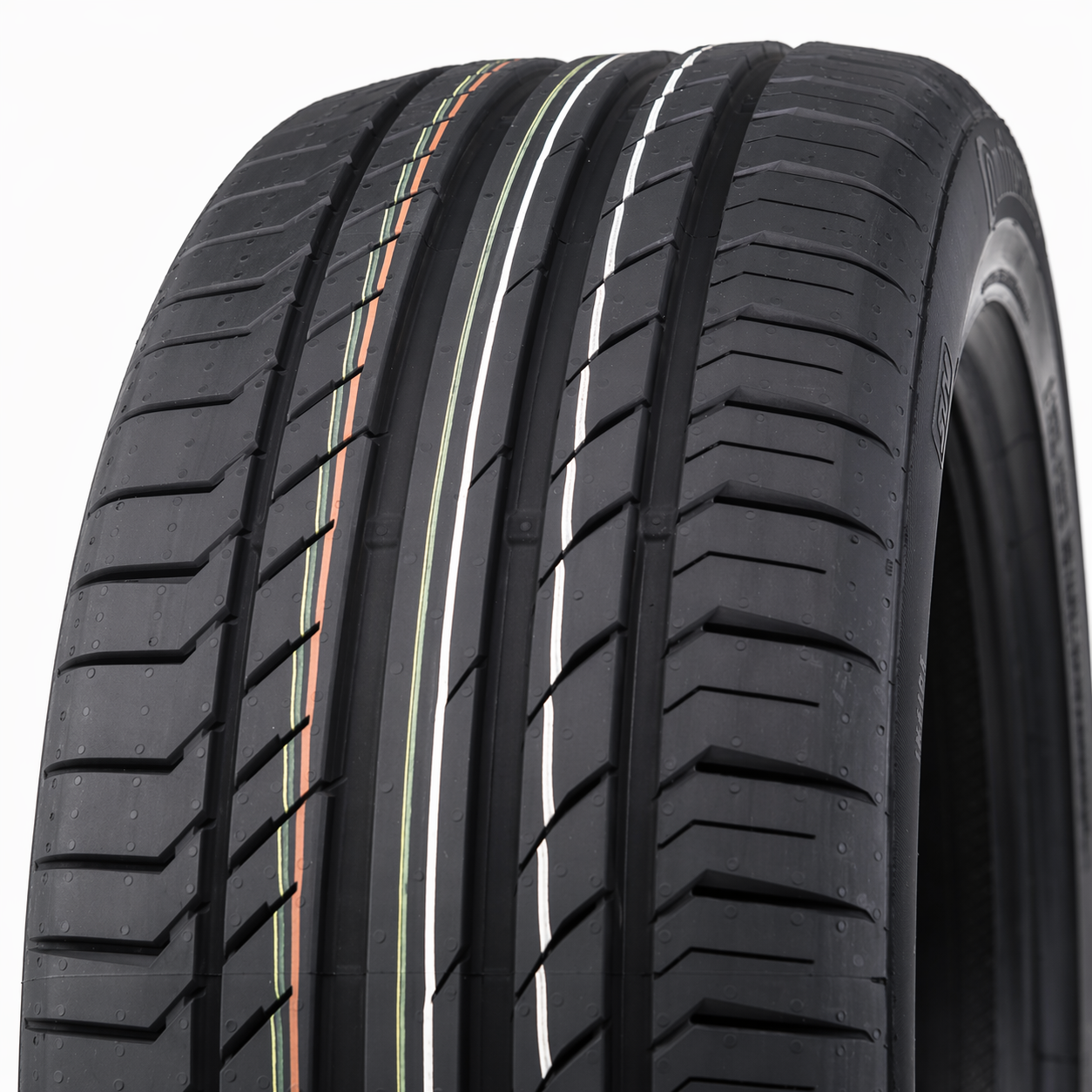 Continental ContiSportContact 5 SUV 235/50 R18 97V