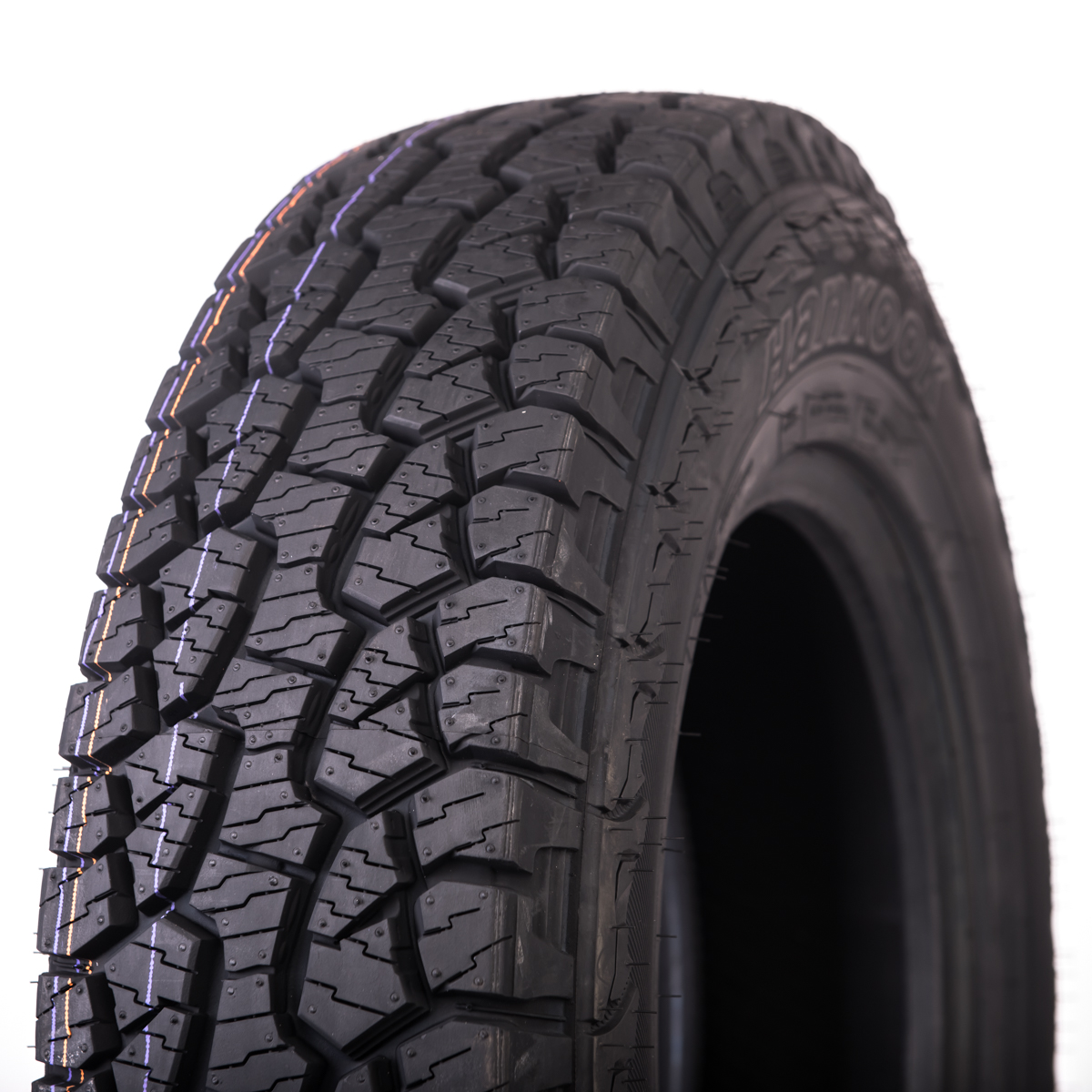 Hankook Dynapro AT M RF10 245/70 R17 108T