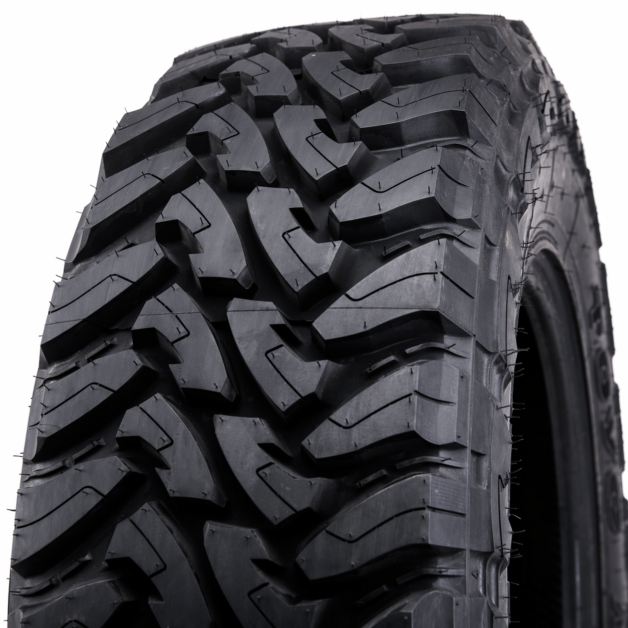 Toyo Open Country M/T 35X12.5 R17 121P