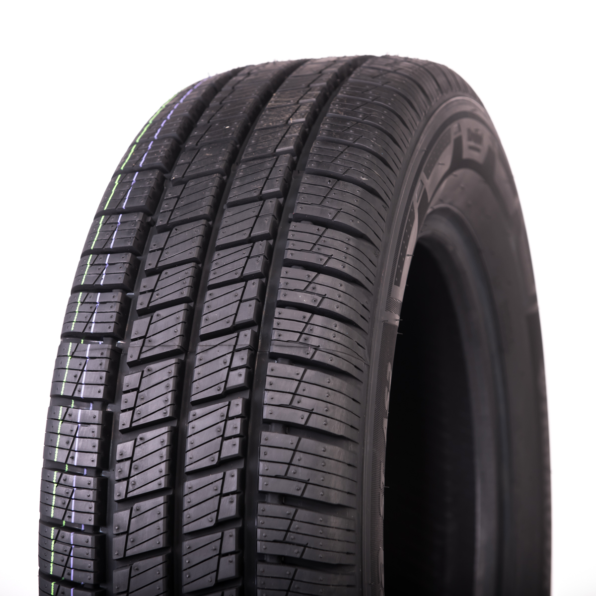 Hankook Vantra ST AS2 RA30 215/65 R16 109/107T