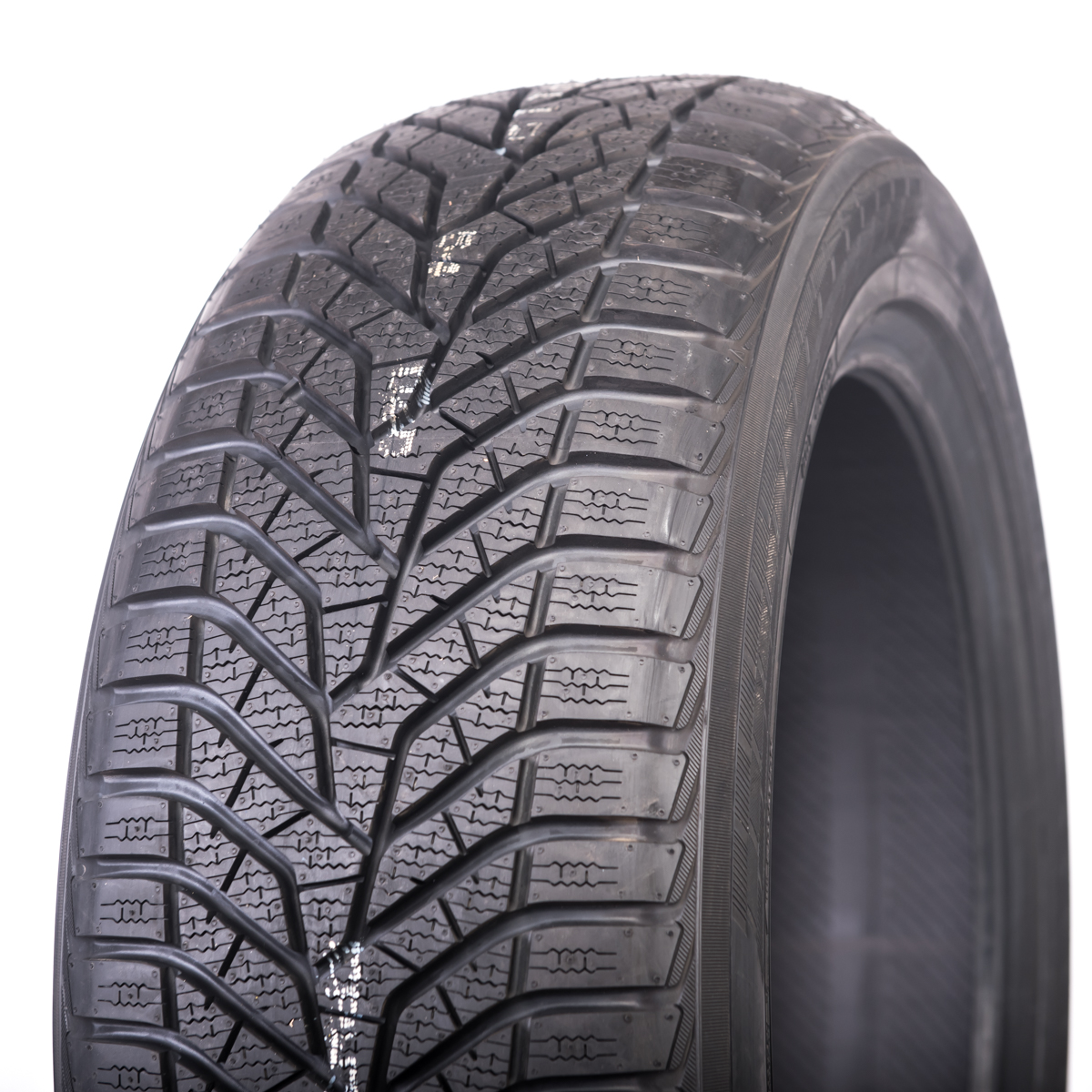 Yokohama BluEarth Winter V905 215/55 R16 97V