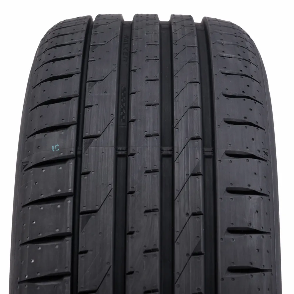 Falken Azenis FK520 - zdjęcie dodatkowe nr 1
