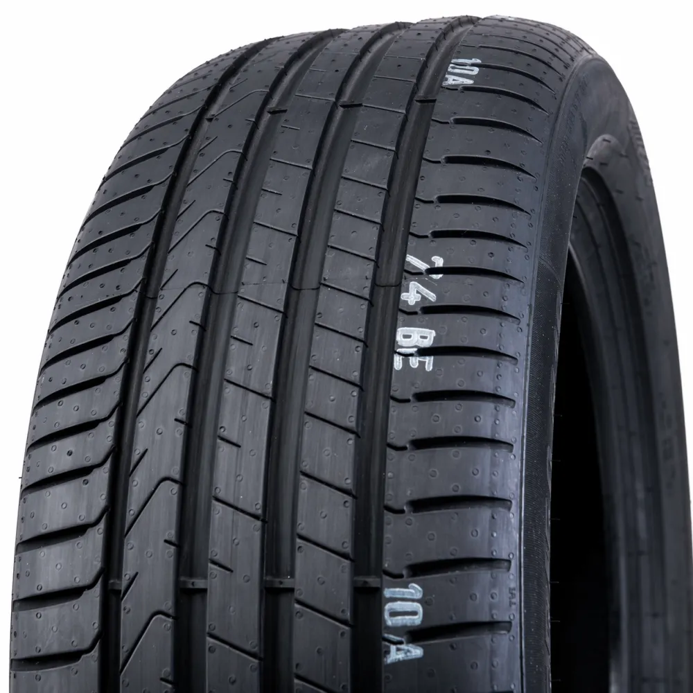 Pirelli Scorpion 235/40 R20 96V - zdjęcie główne
