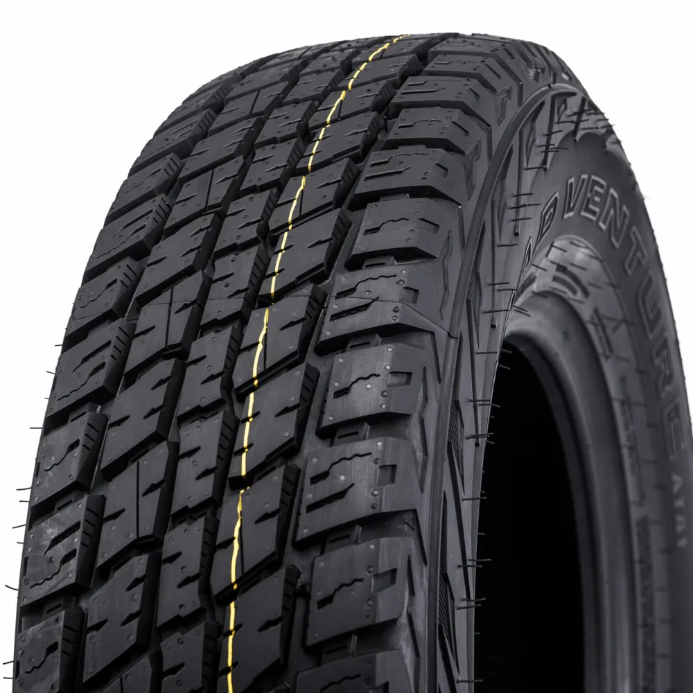 Kumho Road Venture AT61 215/80 R15 105S - zdjęcie główne