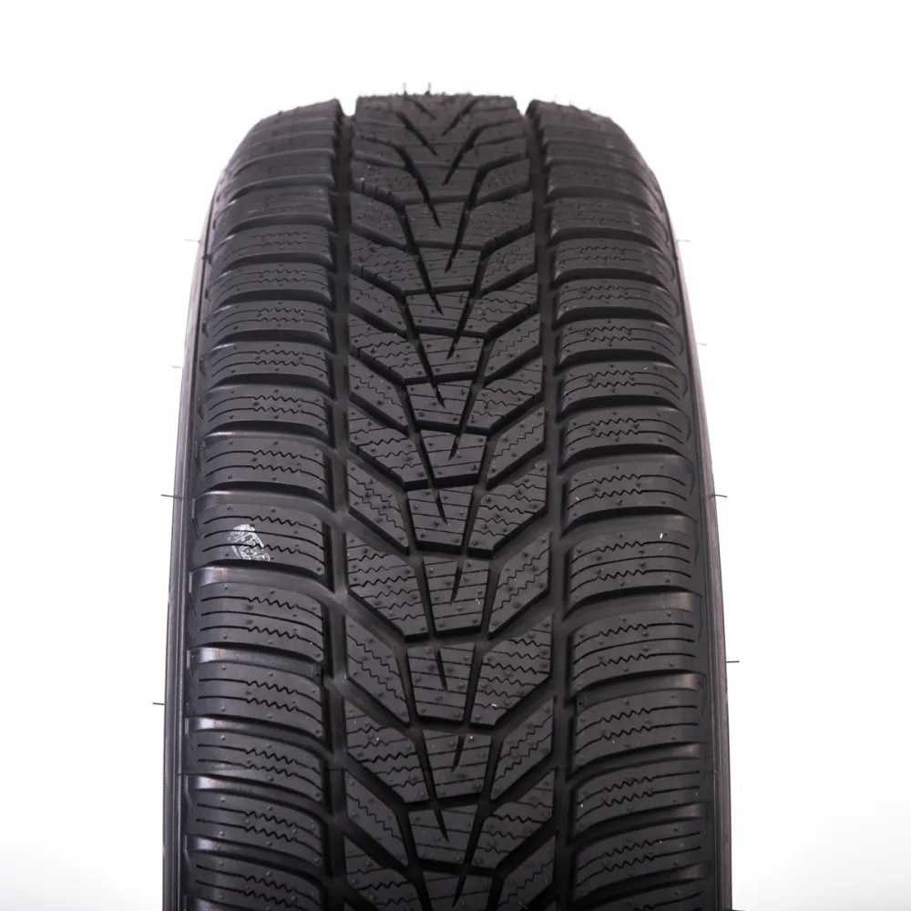 Hankook Winter i*cept evo3 X W330A 235/55 R18 104V - zdjęcie dodatkowe nr 1
