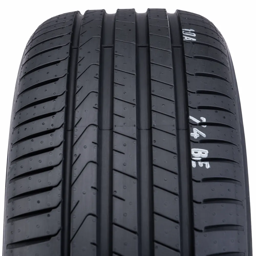 Pirelli Scorpion 235/40 R20 96V - zdjęcie dodatkowe nr 1