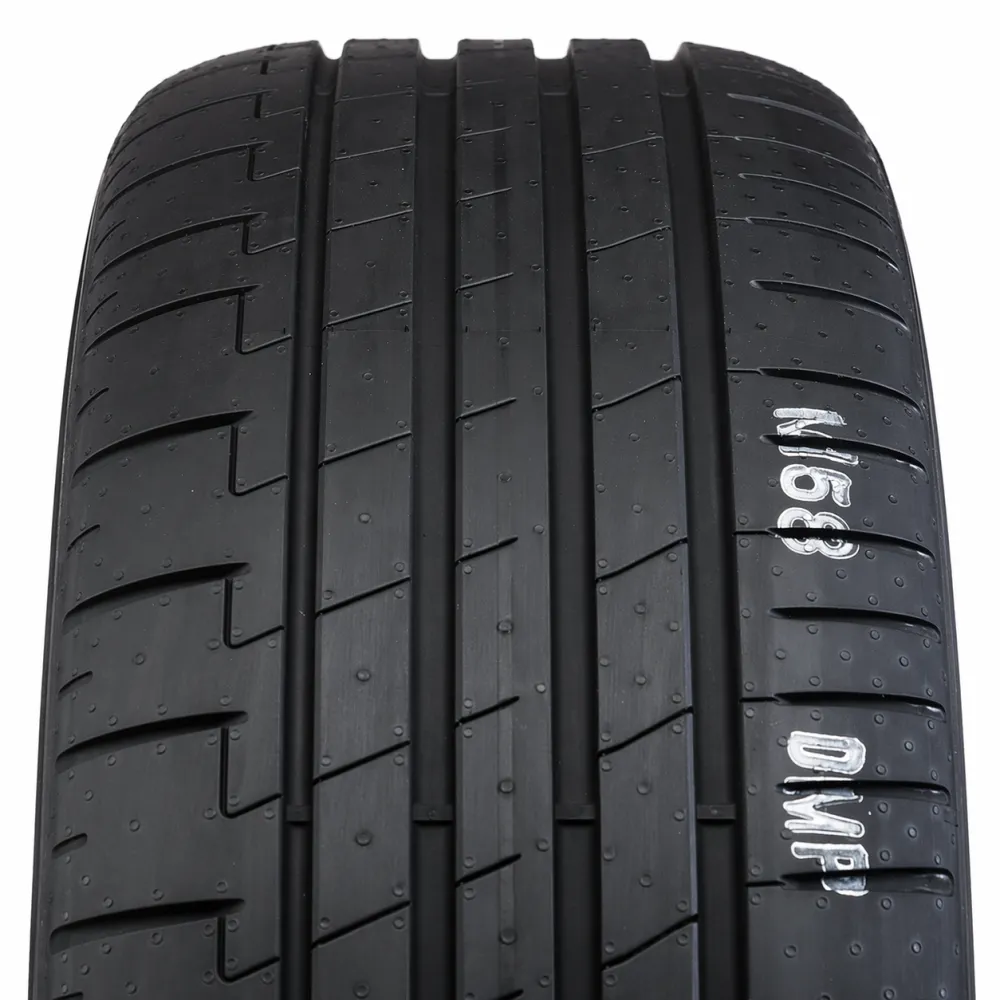 Pirelli P Zero E 255/35 R22 99Y - zdjęcie dodatkowe nr 1