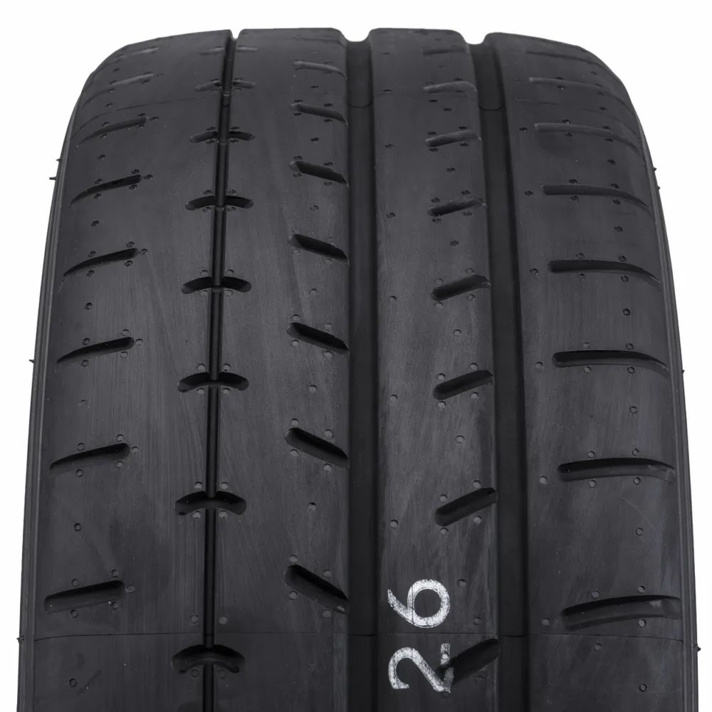 Yokohama Advan A052 305/35 R19 106Y - zdjęcie dodatkowe nr 1