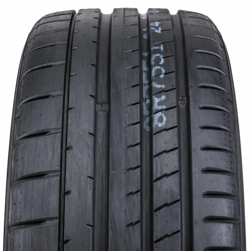 Yokohama Advan Sport V107 255/35 R22 99Y - zdjęcie dodatkowe nr 1