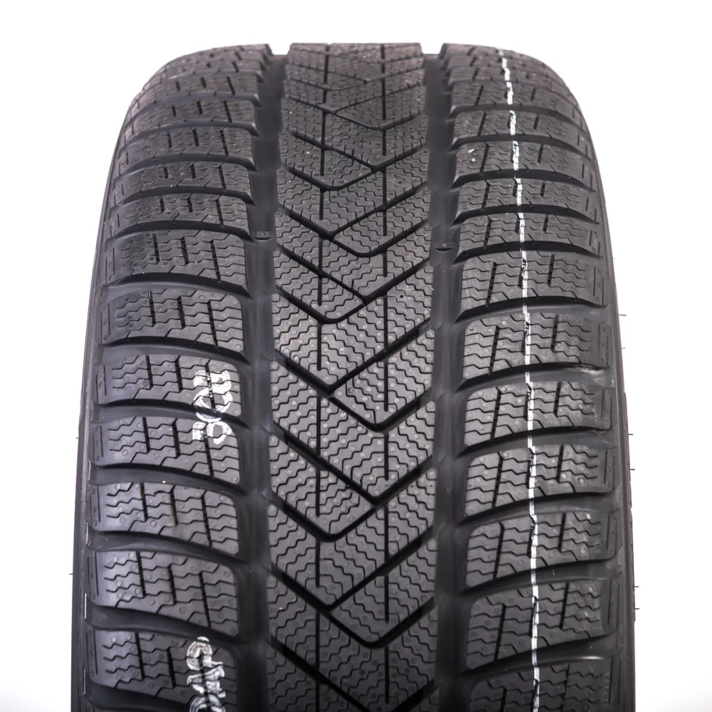 Pirelli Winter Sottozero 3 205/45 R17 88V - zdjęcie dodatkowe nr 1