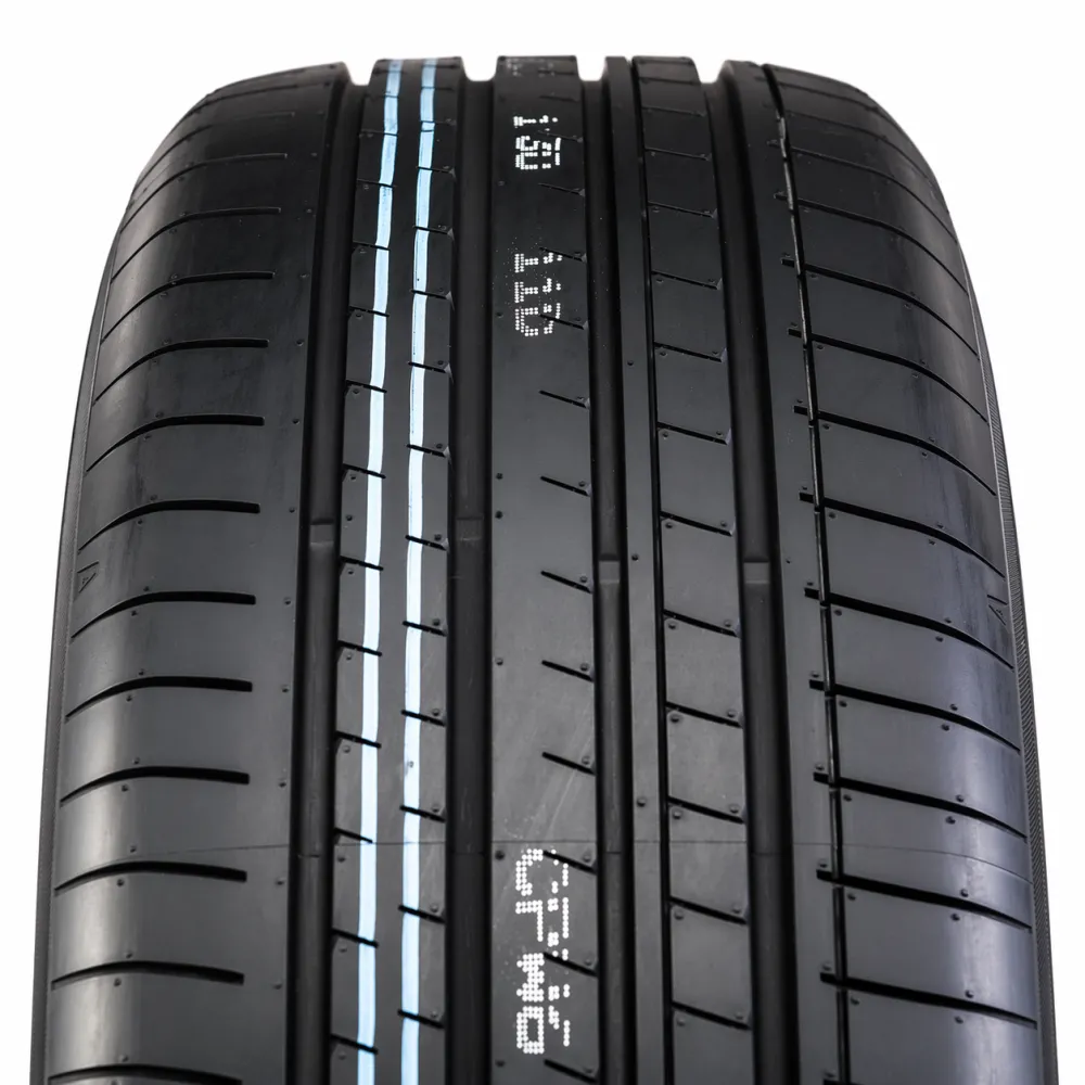 Yokohama ADVAN V61 225/50 R19 96V - zdjęcie dodatkowe nr 1