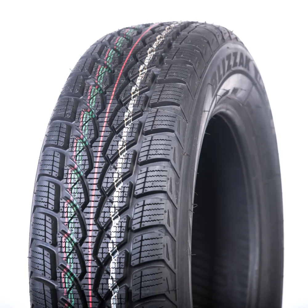 Bridgestone Blizzak LM-32 205/60 R16 92H - zdjęcie główne