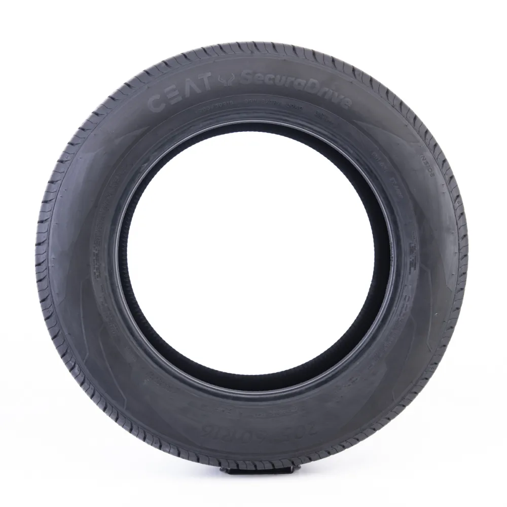 Ceat SECURADRIVE 215/55 R18 99V - zdjęcie dodatkowe nr 4
