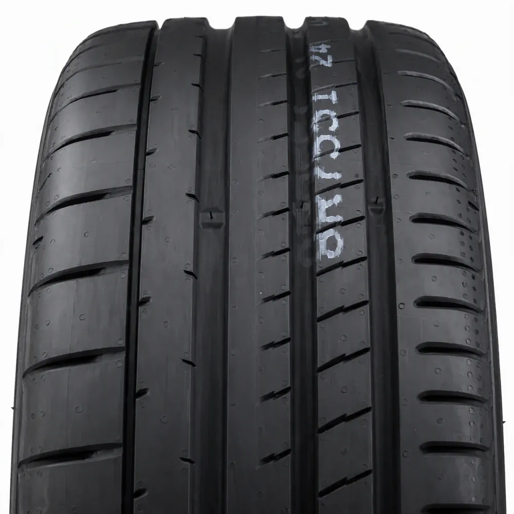 Yokohama Advan Sport V107 305/30 R21 104Y - zdjęcie dodatkowe nr 1