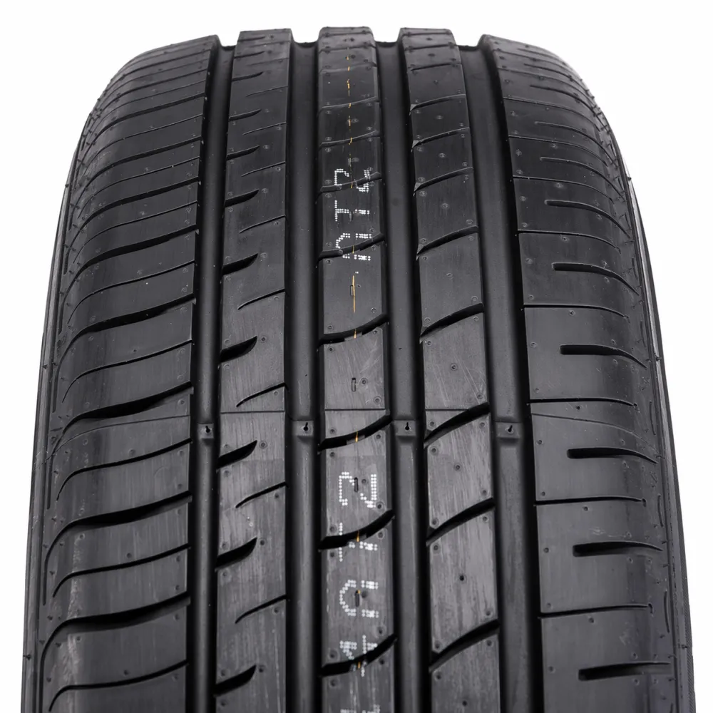 Nexen N'Fera RU1 235/55 R19 105V - zdjęcie dodatkowe nr 1