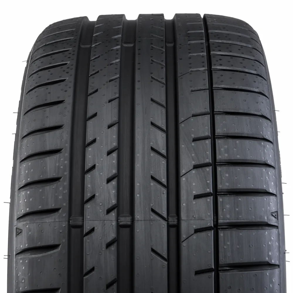 Falken Azenis RS820 235/35 R19 91Y - zdjęcie dodatkowe nr 1