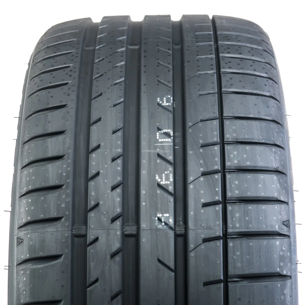 Falken Azenis RS820 295/35 R19 104Y - zdjęcie dodatkowe nr 1