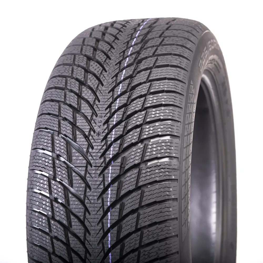 Nokian Tyres WR Snowproof P 235/40 R18 95V - zdjęcie główne