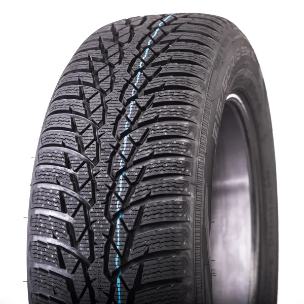WR D4 215/60 R16 99 H