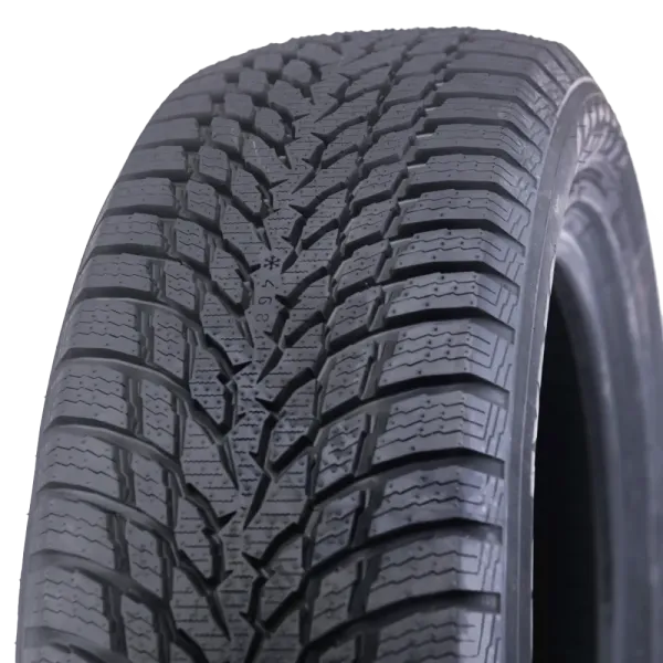 Snowproof 1 245/40 R20 99 W