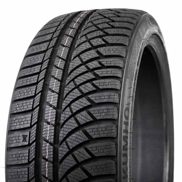 Kumho Wintercraft WP72 245/45 R19 102 V
