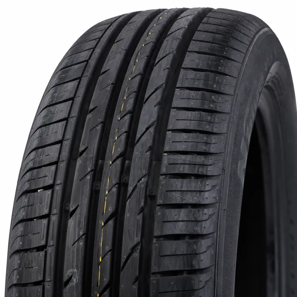 Nexen N'Priz AH8 215/50 R18 92 H