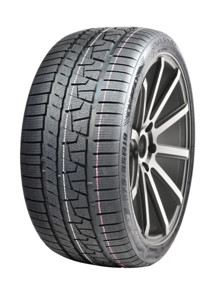 RoyalWinter UHP 235/40 R18 95 V