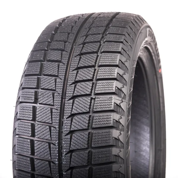 SW618 235/50 R17 100 H