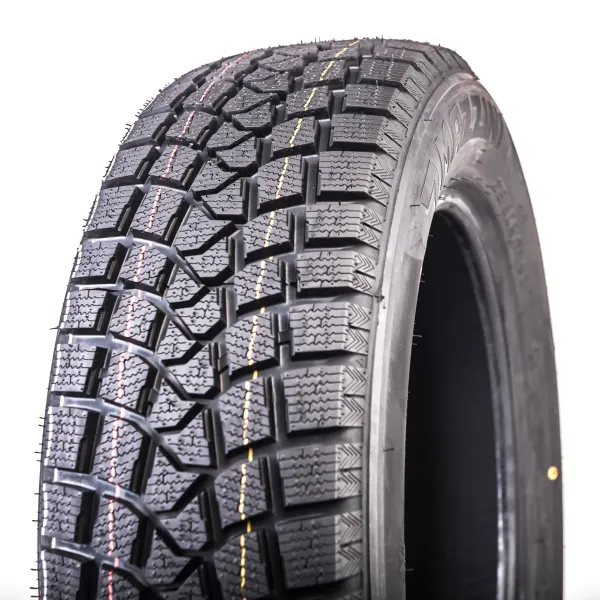 SNOW LEOPARD LX 215/60 R17 96 T