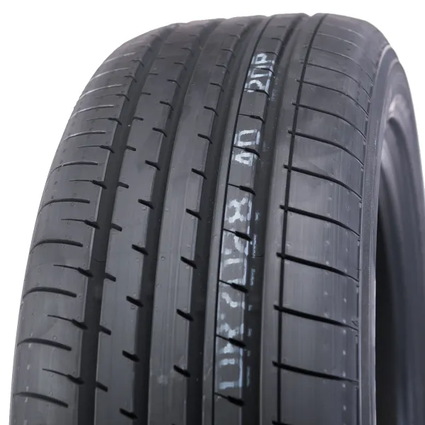 BLUEARTH XT AE61 235/65 R18 106 V