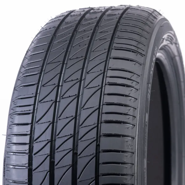 Primacy 3 ST 215/55 R17 94 V