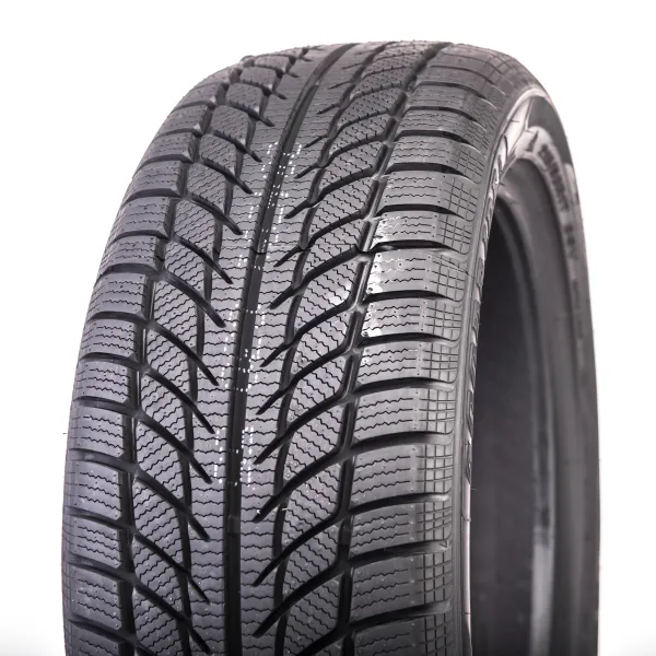 SW608 215/50 R17 95 V