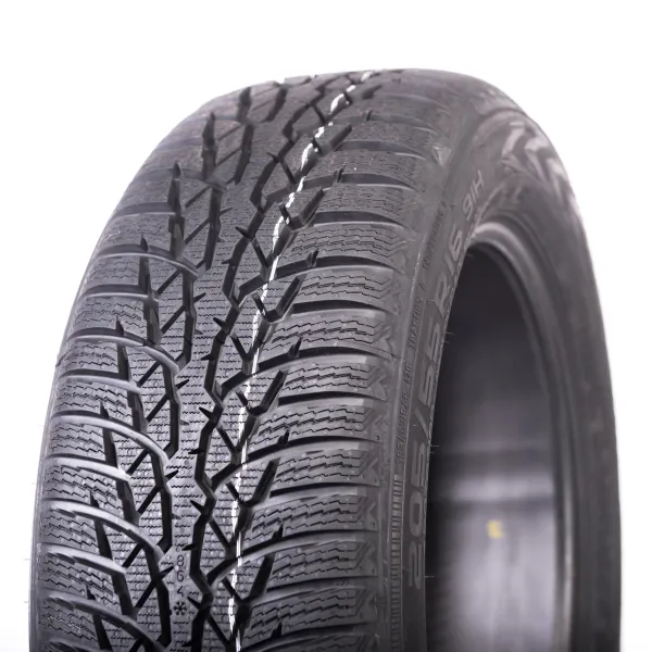 WR D4 205/55 R16 91 H