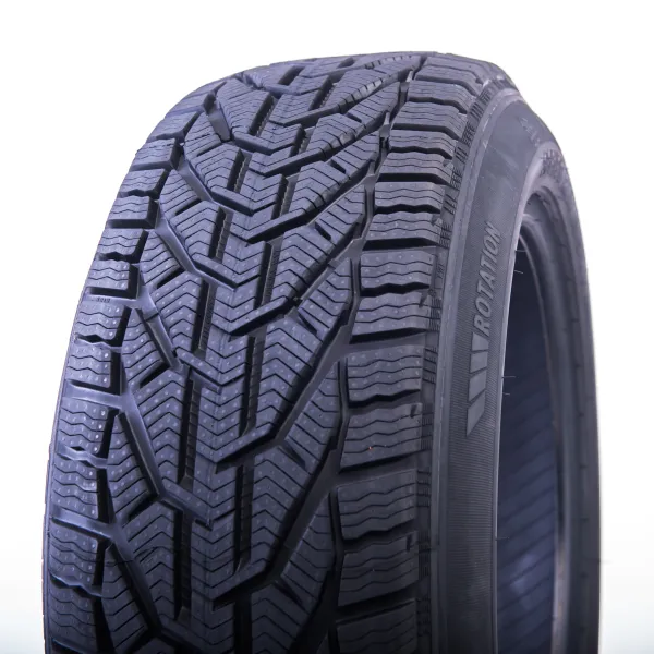 Snow 235/55 R17 103 V
