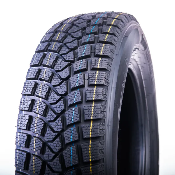 SNOW LEOPARD LX 215/70 R16 100 Q