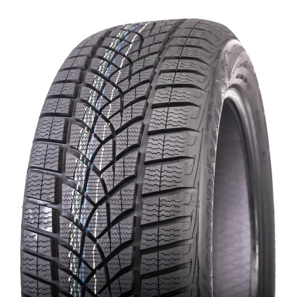 UltraGrip Performance Gen-1 235/55 R18 104 H